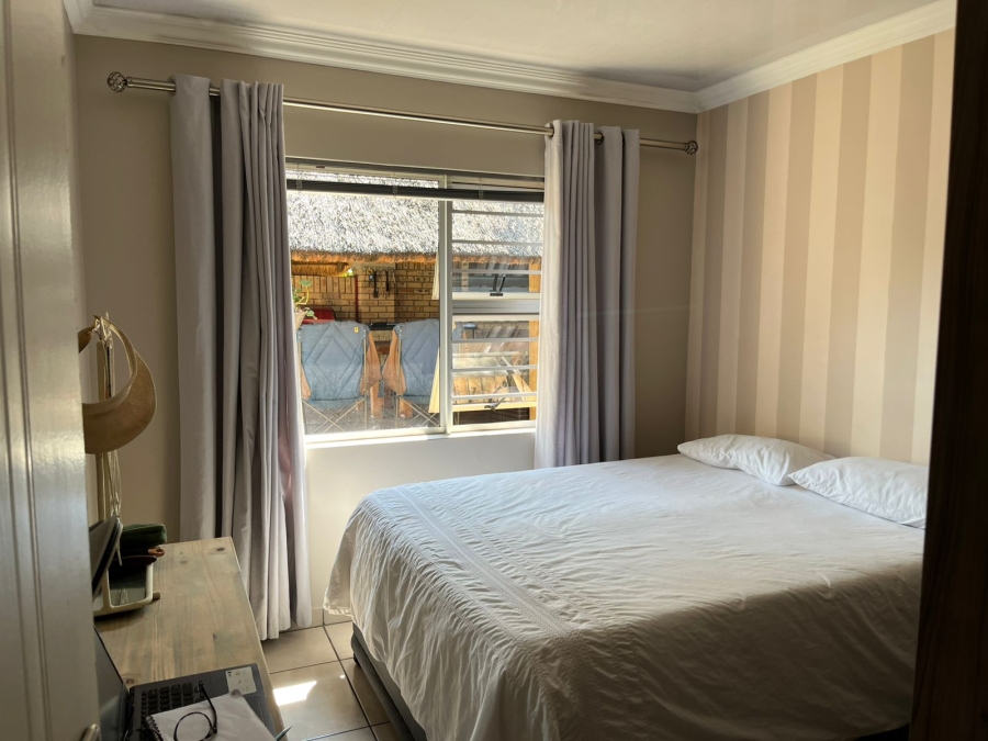 To Let 3 Bedroom Property for Rent in Langenhovenpark Free State
